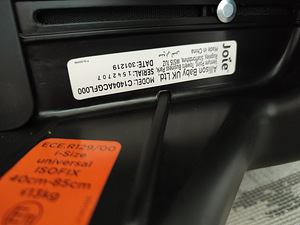 Joie i-gemm 2 turvahäll ja i-size universal isofix alus (3 foto / 4)