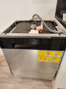 Integreeritav nõudepesupasin Electrolux EEQ47202L (1 foto / 4)