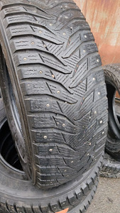 TALVEREHVID KUMHO 245 70 R16 (1 foto / 1)