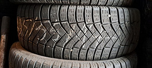 PIRELLI 225 55 R17 M+S AASTARINGSED REHVID (1 foto / 1)