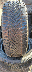 M+S SUVEREHVID GOODYEAR 225 55 R17 (2 foto / 2)