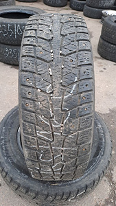 KAUBIKU NAASTREHVID HANKOOK 225 65 16c (1 foto / 1)