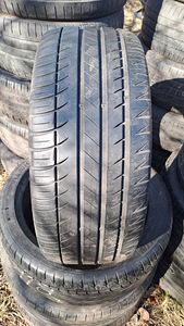 ЛЕТНИЕ ШИНЫ 225 40 R18 (5 фото из 5)