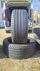 SUVEREHVID 265 40 R20 GOODYEAR (1 foto / 1)