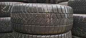 ЗИМНИЕ ШИНЫ 225 50 R17 (2 фото из 3)