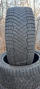 TALVEREHVID / M+S / PIRELLI / 235 45 R18 (1 foto / 4)