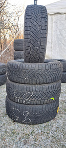 TALVEREHVID / M+S / PIRELLI / 195 65 R15 (4 foto / 5)