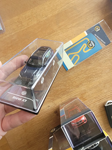 Para64 1:64 mudelautod BMW, AUDI, Mercedes, Mitsubishi (6 foto / 6)