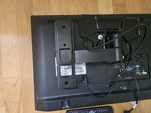 Teler Philips 24" 24PFS4022/12 FullHD + kinnitus (3 foto / 6)