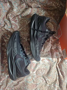 Meeste Nike tossud 42,5 (2 foto / 10)