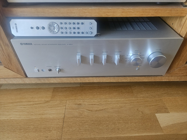 Интегрированный усилитель Yamaha AS-501
