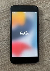 iPhone 8 plus 64 GB, aku 80% (1 foto / 4)