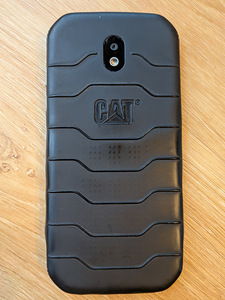 Mobiiltelefon CAT S42 IP68 (4 foto / 5)
