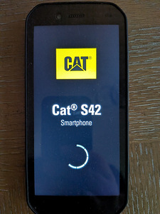 Mobiiltelefon CAT S42 IP68 (5 foto / 5)