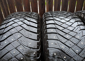 Goodyear naastrehvid 265/60/18 (2 foto / 5)