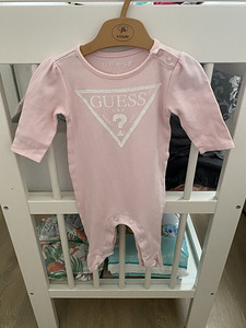 Guess комбинезоны 2шт 1-3M (1 фото из 2)
