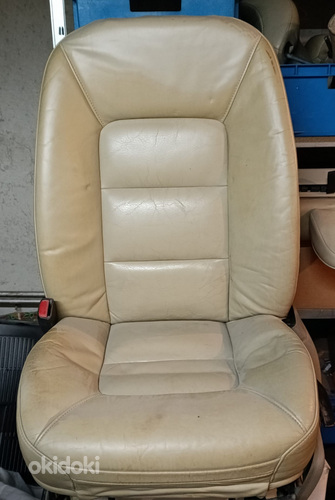 Volvo V70 2008 nahksisu