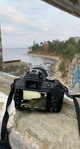 Nikon D3400 (2 foto / 2)