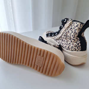 Zara tennised nr 30 (2 foto / 3)