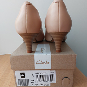 CLARKS uued kingad, s. 39,5 (4 foto / 6)