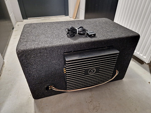 Subwoofer Alphard + Bass Face võimendi (2 foto / 8)