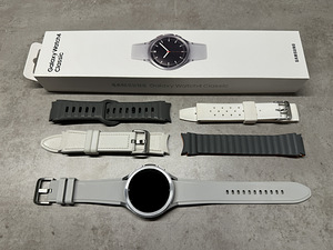 Samsung Galaxy Watch 4 Classic (2 foto / 2)