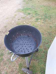GRILL (3 foto / 4)