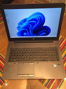 HP ZBook G3 - i7 Quad Core - NVIDIA Quadro M2000M (3 foto / 10)