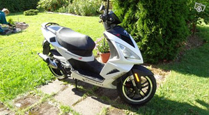 Peugeot Speedfight 3 -. 2011 (3 foto / 3)