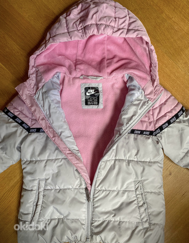 Зимняя куртка для девочки Nike (фото #2)
