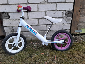Miniker jooksuratas (1 foto / 2)