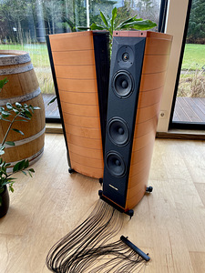 Sonus Faber Cremona (2 foto / 5)