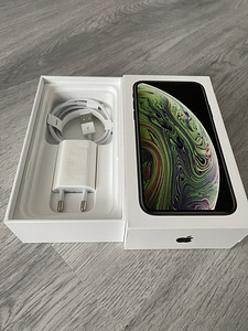 iPhone xs 64gb (3 foto / 3)
