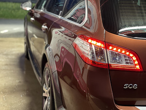 Peugeot 508 RXH гибрид (5 фото из 15)