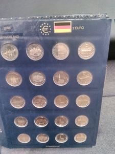 2 Euroste meenemüntide kogu 2004-2017 (4 foto / 4)
