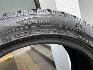 Talverehvid 225/45/ R17 94H (4 foto / 5)
