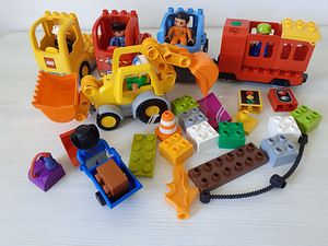 Lego duplo 1. цена за все 15 евро (1 фото из 3)