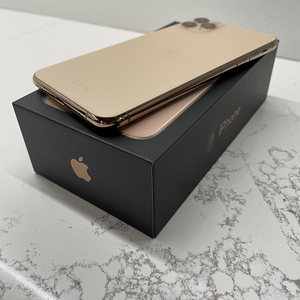 iPhone 11 pro max, 256GB, gold (2 foto / 3)