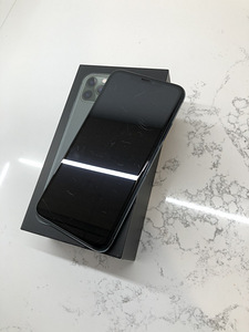 iPhone 11 Pro max, 256GB, green (2 foto / 3)