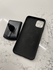 iPhone 11 pro max kaitsekorpus, Evutec (2 foto / 3)