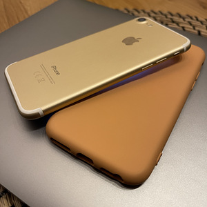 iPhone 7, 32GB, gold, bh100% (2 foto / 3)
