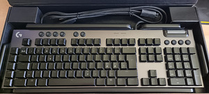 Logitech G815 GL Clicky (4 foto / 4)
