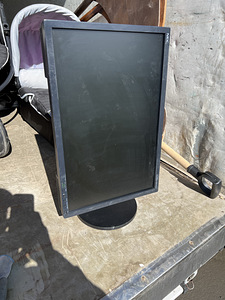 NEC MultiSync EA221WMe Monitor (2 foto / 3)