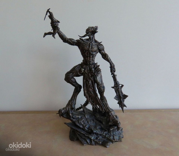 Elder Scrolls Online Imperial edition статуэтка, книга и др. (фото #1)