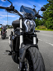 2022 Benelli 502c (6 фото из 10)