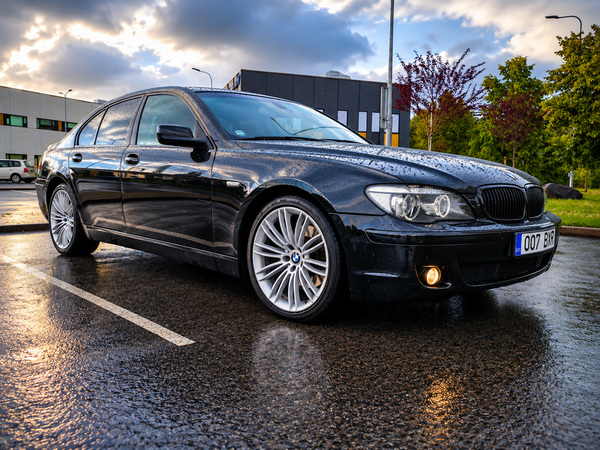 2006 BMW 730 E65 3.0 170 кВт