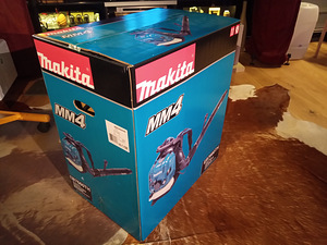 MAKITA EB7660TH lehepuhur