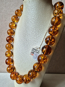 Merevaigust helmed, uued, 48 cm, 90 g. Amber. (3 foto / 3)