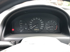 Mazda 626 66kw 1.8bens (11 foto / 12)