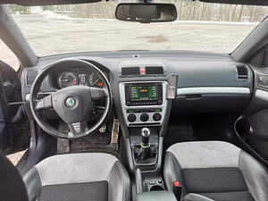 Müüa Škoda Octavia Rs (3 foto / 6)